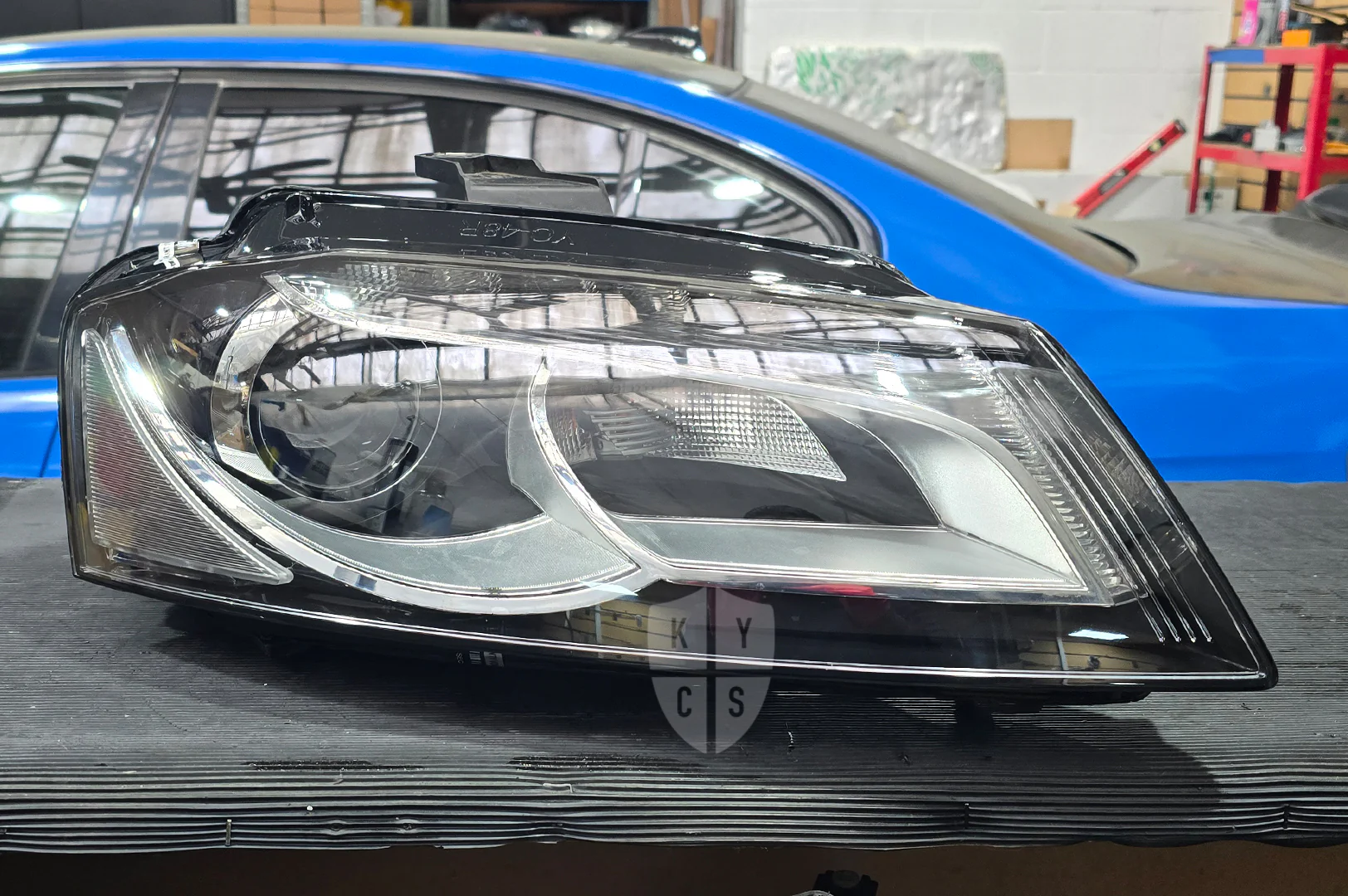 Audi A3 S3 RS3 (8P) Headlight Lens Replacement - Image 3