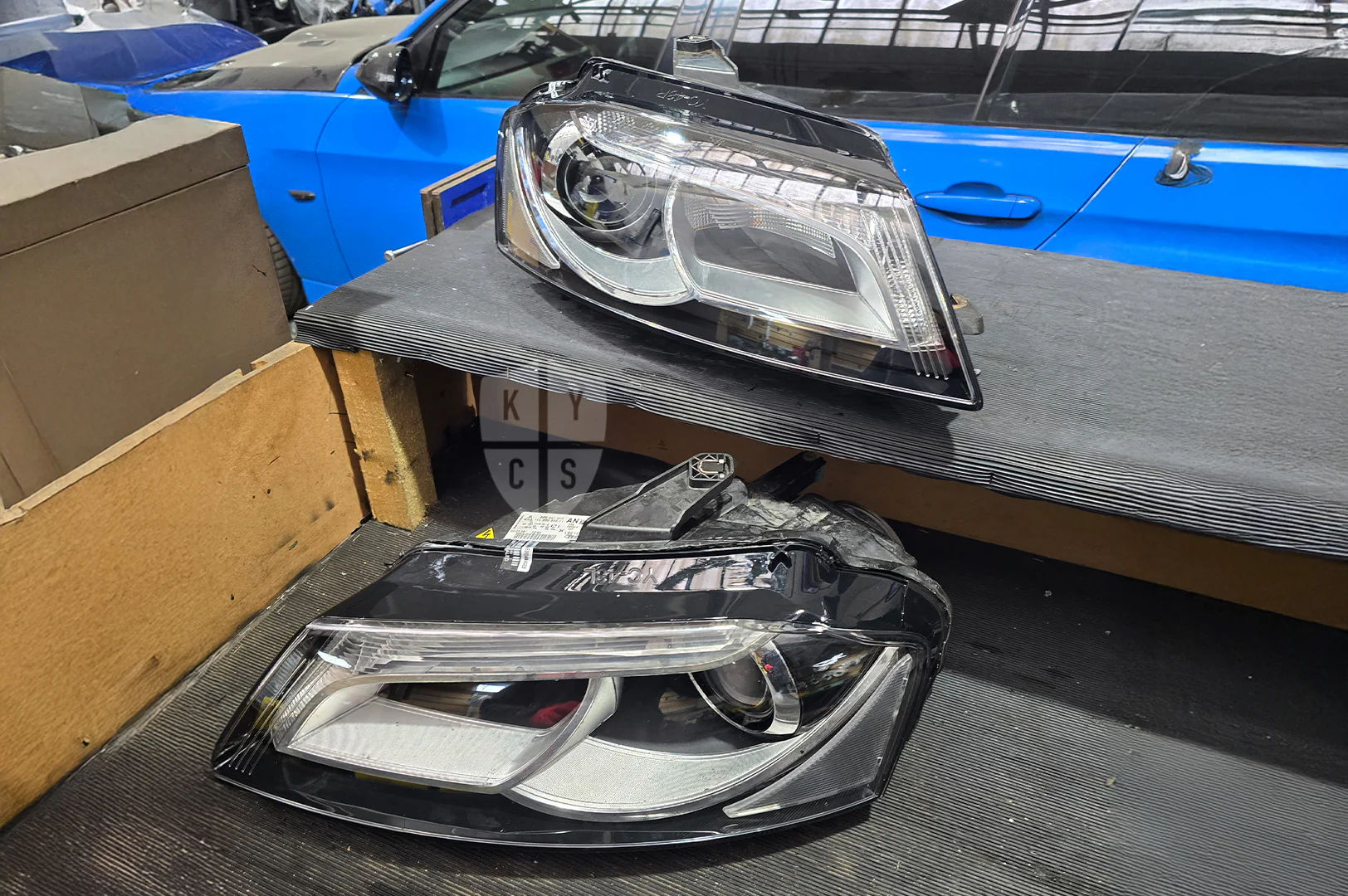 Audi A3 S3 RS3 (8P) Headlight Lens Replacement - Image 6