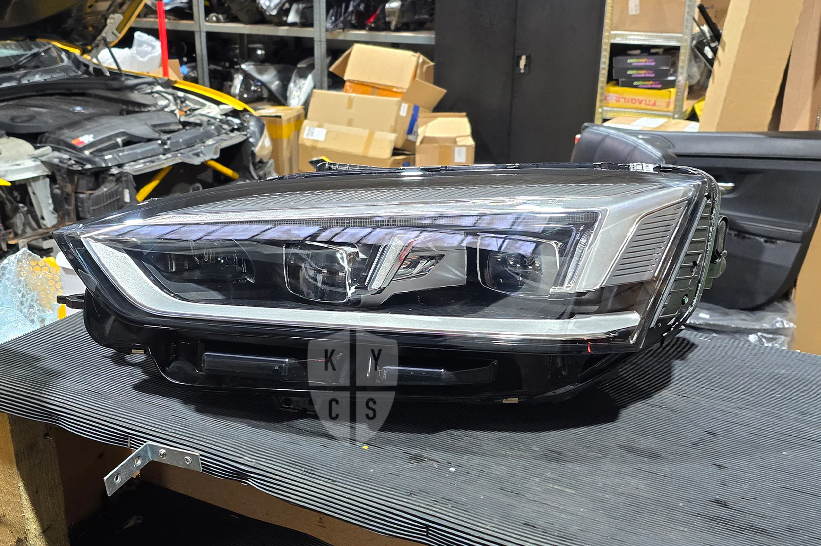 Audi A5 S5 RS5 (F5) Headlight Lens Replacement - Image 5