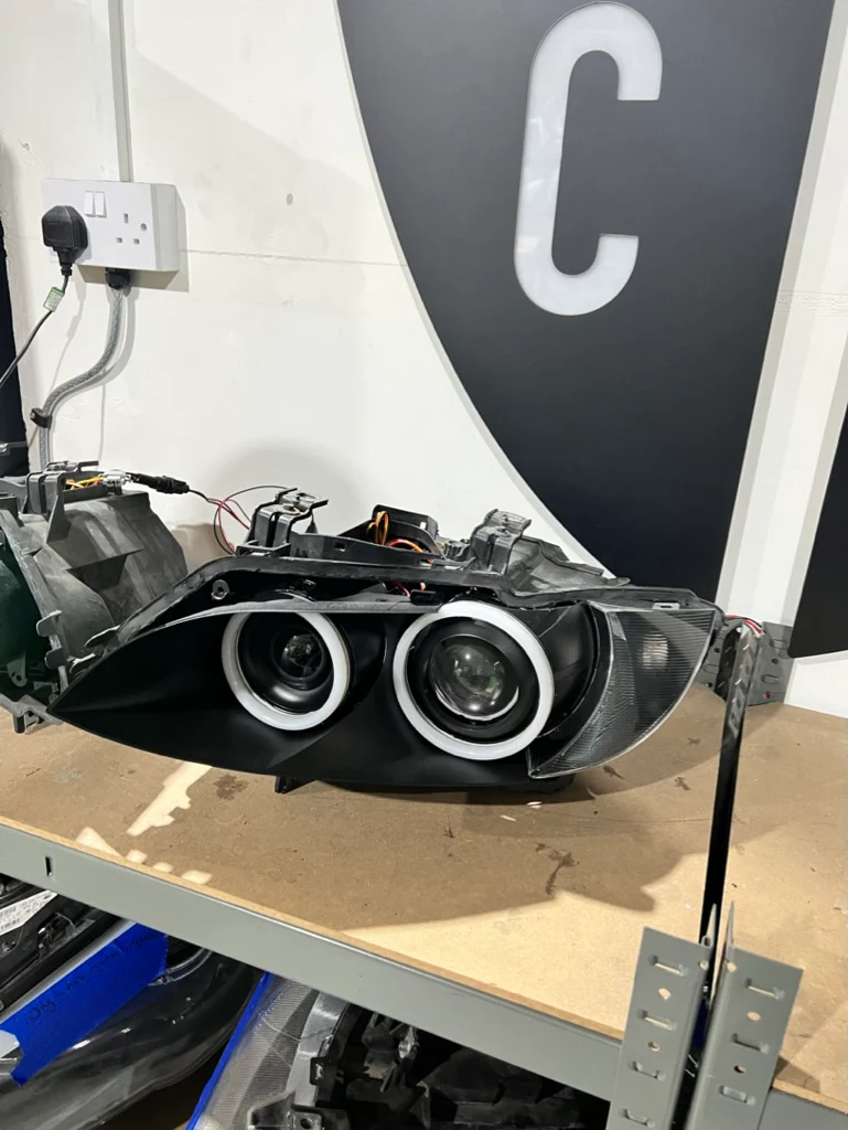Prebuilt - E9x M3, E92/E93 Pre LCI (KYCS Full Circle Colour Chasing Angel Eyes) - Image 4