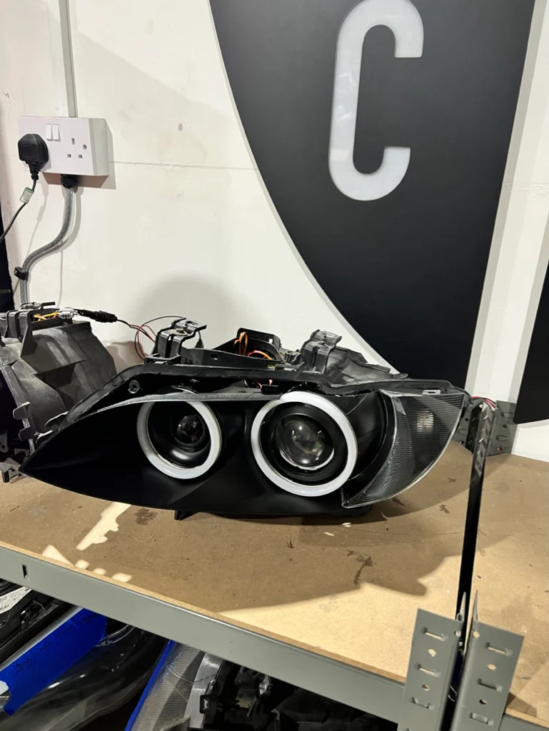 Prebuilt - E9x M3, E92/E93 Pre LCI (KYCS Full Circle Colour Chasing Angel Eyes) - Image 5