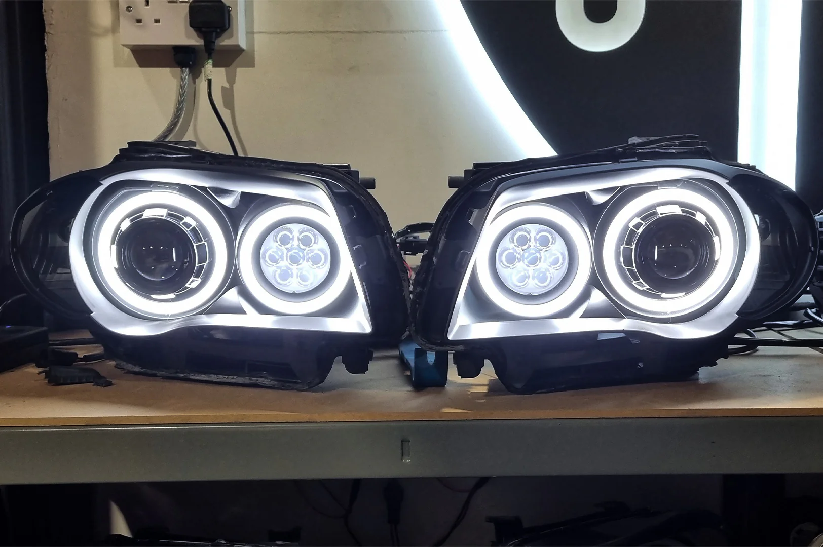E87 & E81 E82 E88 Pre LCI - Round Angel Eyes (BMW 1 Series & 1M Halogen Headlights) - Image 3