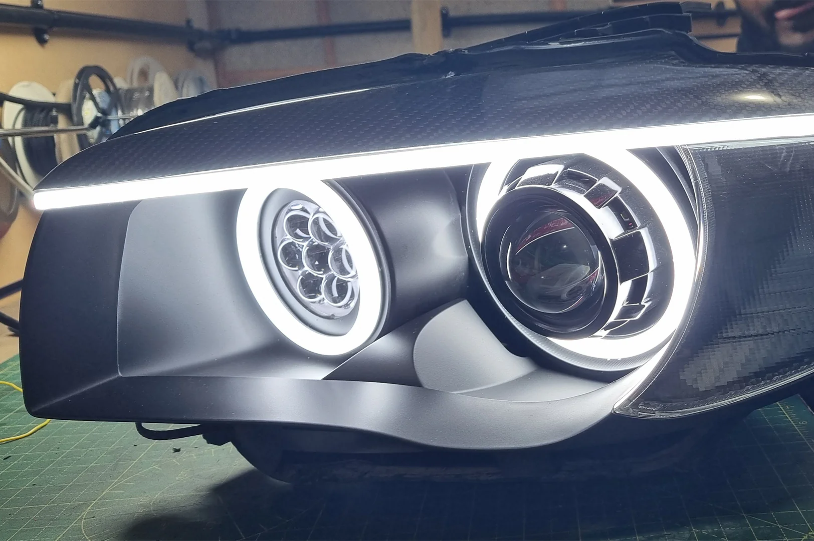 E87 & E81 E82 E88 Pre LCI - Round Angel Eyes (BMW 1 Series & 1M Halogen Headlights) - Image 4