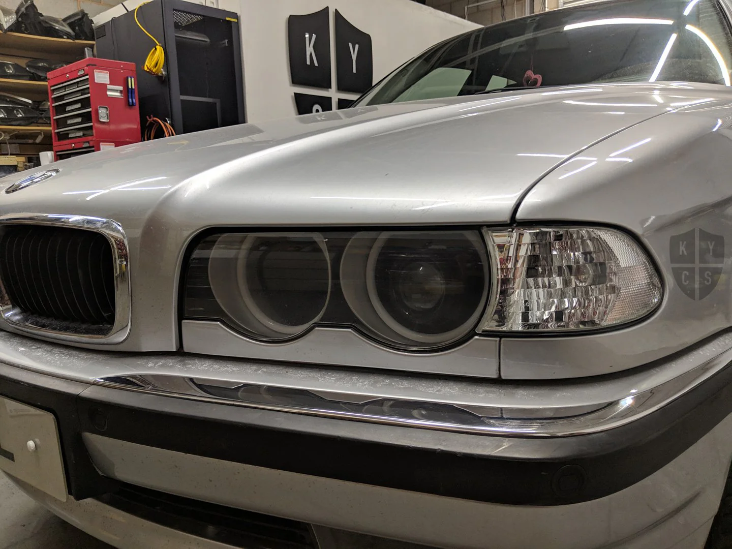 E38 Round Angel Eyes (7 Series Halogen Headlights) - Image 11
