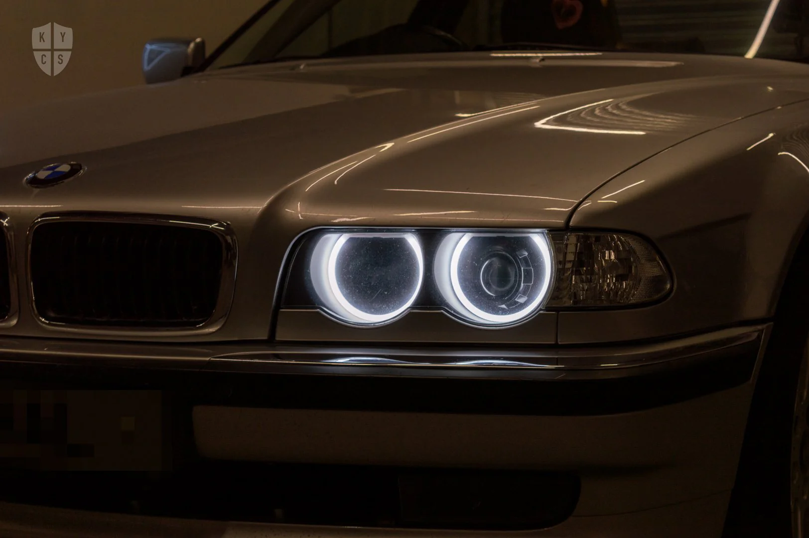 E38 Round Angel Eyes (7 Series Halogen Headlights) - Image 12