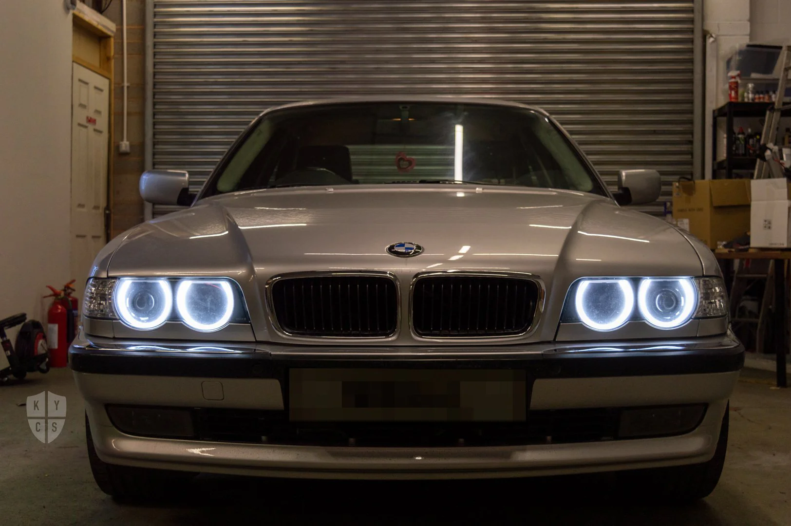 E38 Round Angel Eyes (7 Series Halogen Headlights) - Image 16