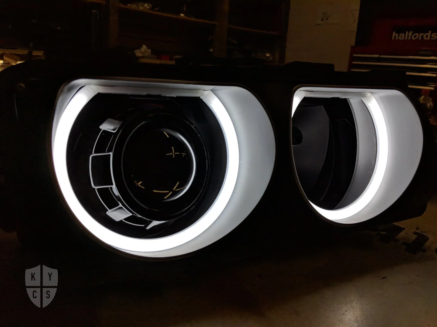 E38 Round Angel Eyes (7 Series Halogen Headlights) - Image 20