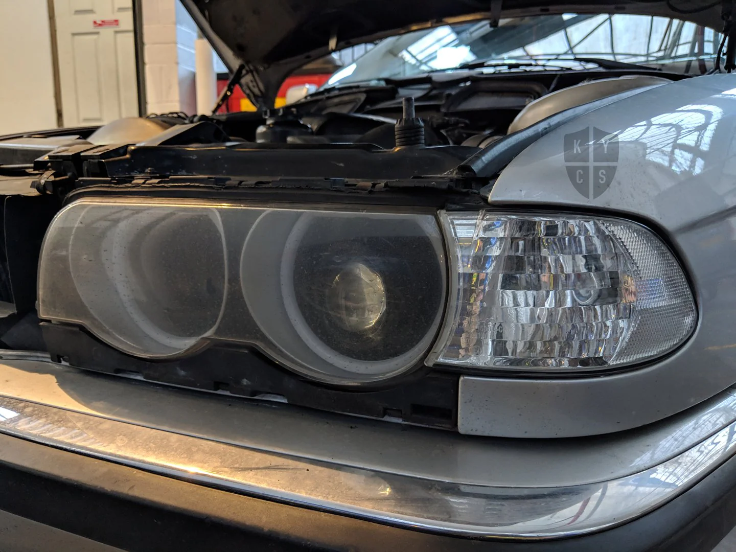E38 Round Angel Eyes (7 Series Halogen Headlights) - Image 9