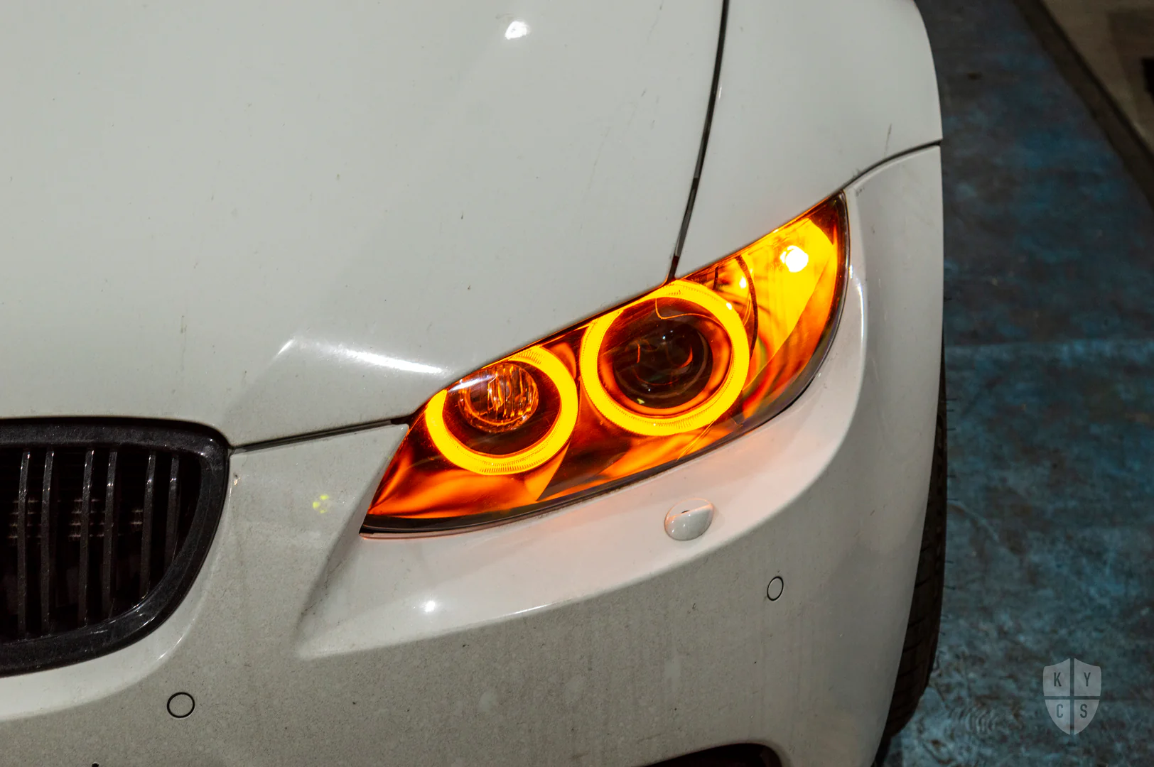 LED Indicators (PY24W) - Image 2