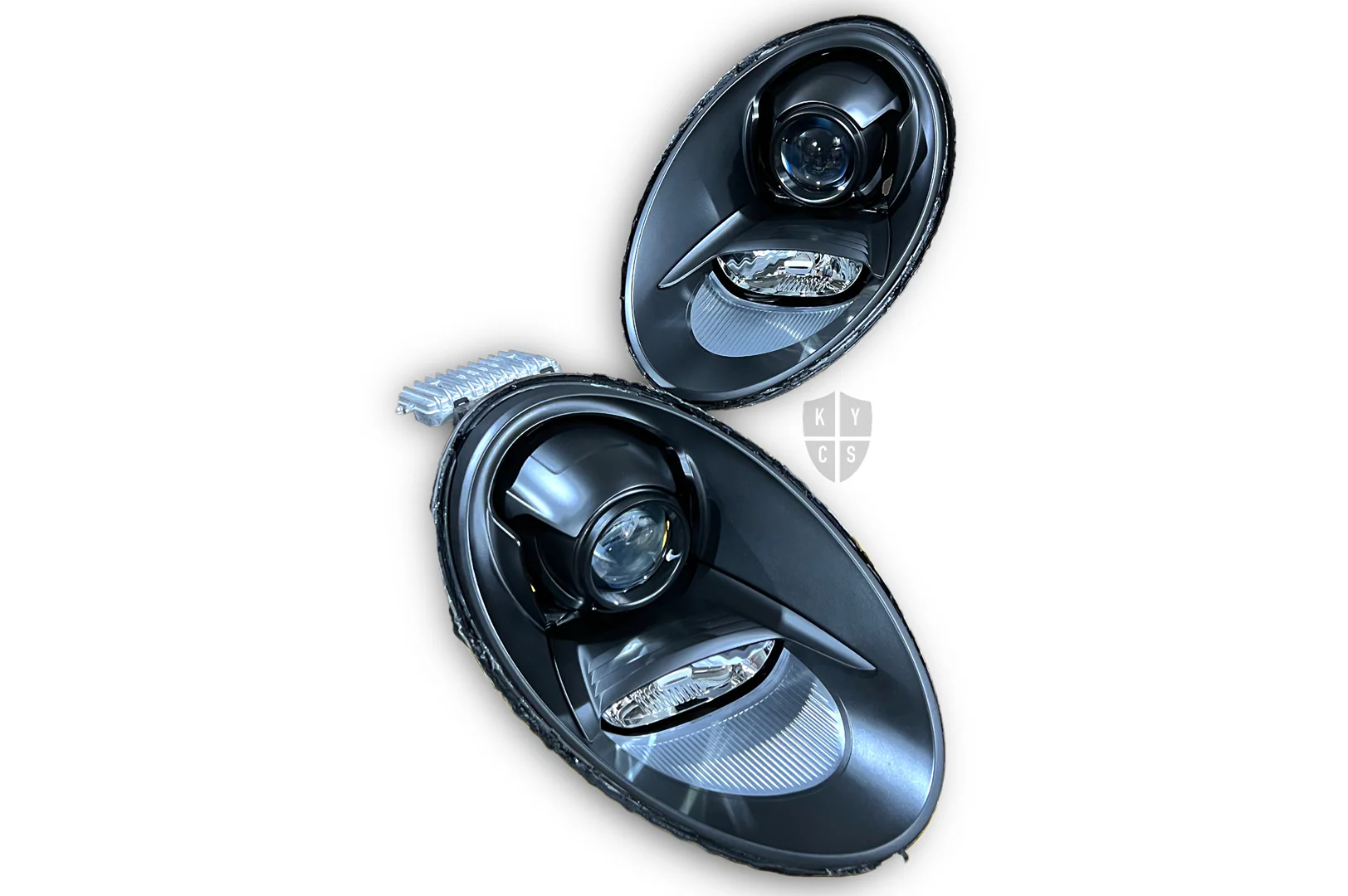 Porsche Headlight Lens Replacement - Image 3
